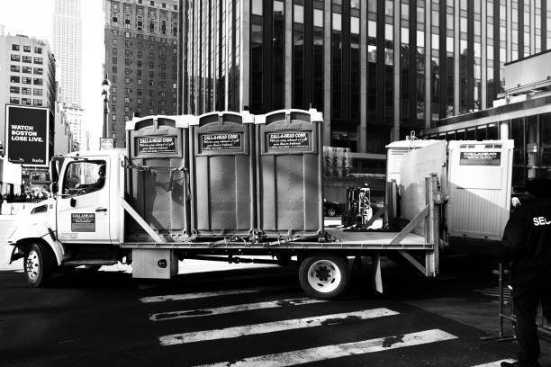 Affordable portable toilet rental in Great Neck Plaza, NY